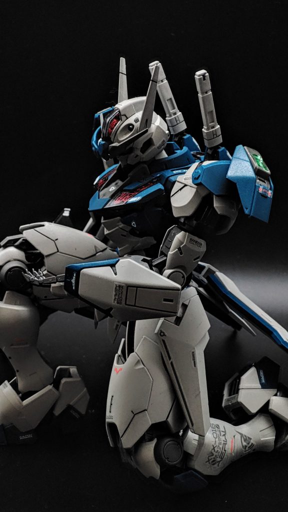 1話の膝立ちでラストです！可動域、色分け良好で作りやすい素晴らしいキットですね(^-^)ここまで見ていただきありがとうございました！