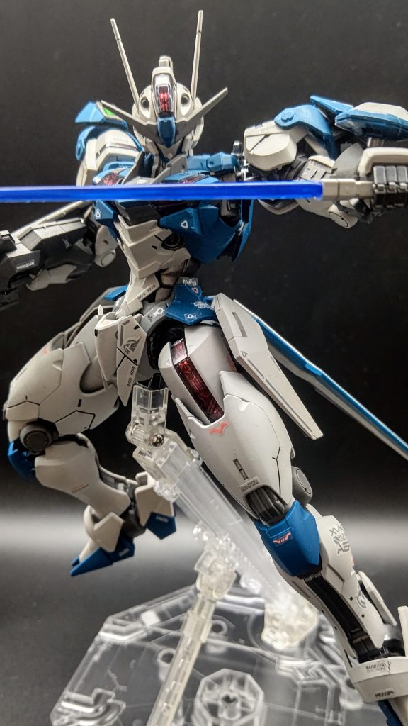 なんかサーベルを持たせたポージングこればっかりな気がする。。。次回はもう少しかっこよいポージングを心掛けます。