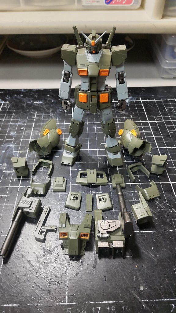 塗装時の状態。この時はもうアーマー付けたら剥げが恐くて外せないんじゃないかと思ってましたが、クリアランス調整をしてあげたこともあってか結構大丈夫でした。