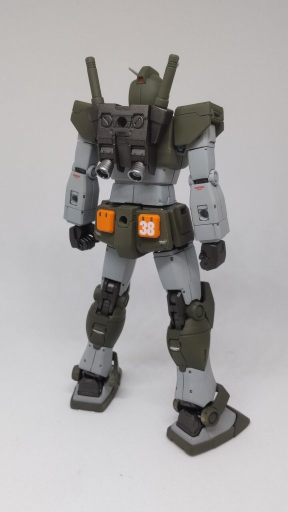 素体背面。背面も抜かりなく。