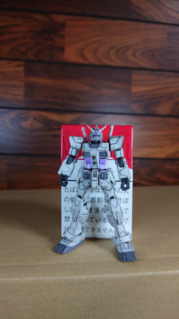 この小ささでメッチャ可動するのでお気に入りなカラーで塗ってみました。ただしガシャポンなので可塑剤まみれなため洗浄しないと塗装弾きまくりなので気を付けて！