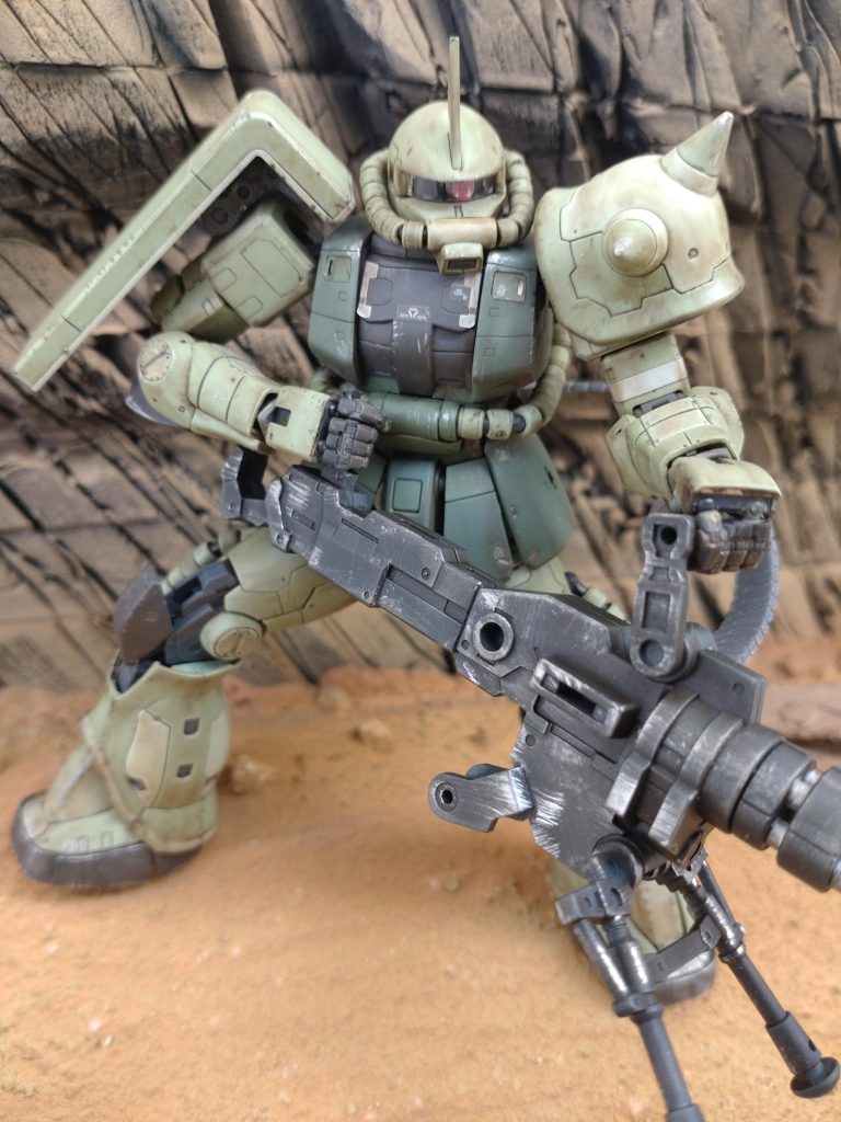 前回も言いましたが、私は汚れたマシンが大好きです✨ジオン系、特にザクはまさに相応しい素材だと思います（笑）