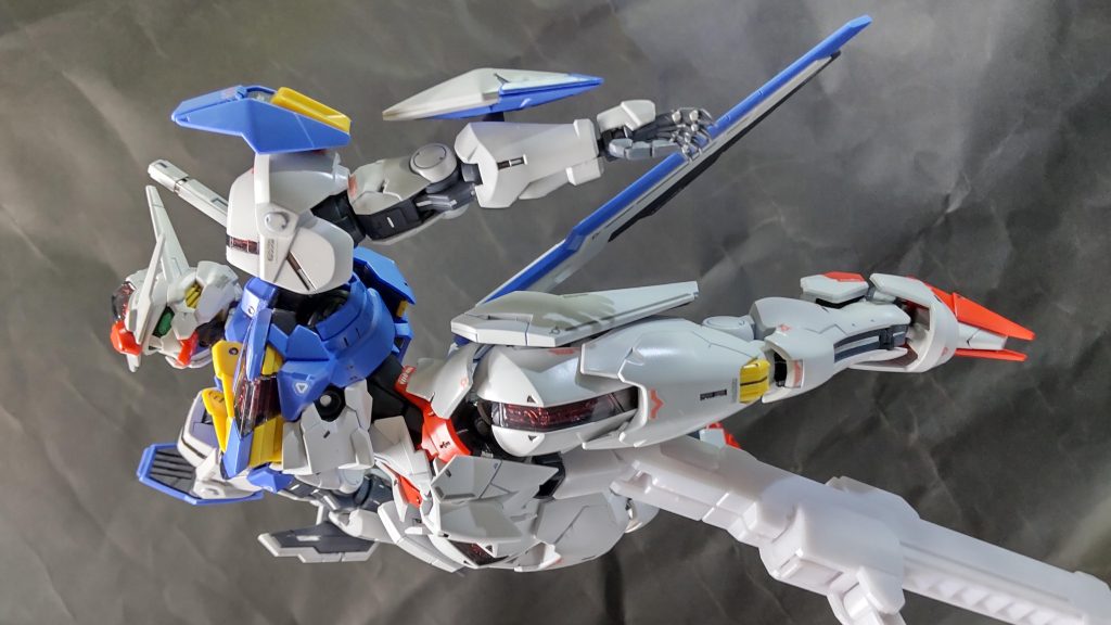 最後に飛行ポーズで〆。