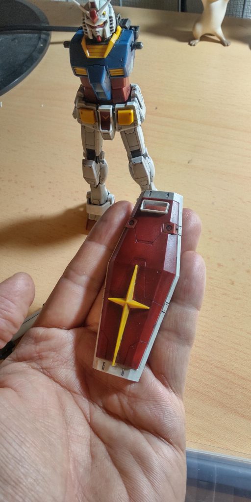 リアルタッチマーカーで全体をヨゴシ、ひたすらメラミンスポンジ。やってるうちに落とし過ぎたでしょうか。。もう少し残してもよかったな。