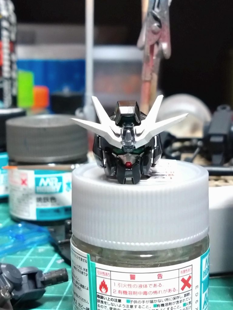 コレしか制作途中が無かったです。何故このようなカラーになったかは今後の作品の完成の時あきらかになります。って大げさでしたね。😄水星キットの中では私はナカナカ好きですね。興味のある方は是非制作してみて下さい。🙇