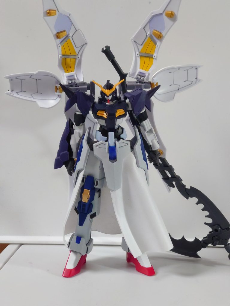 塗装前最終的に頭部を変更しました。