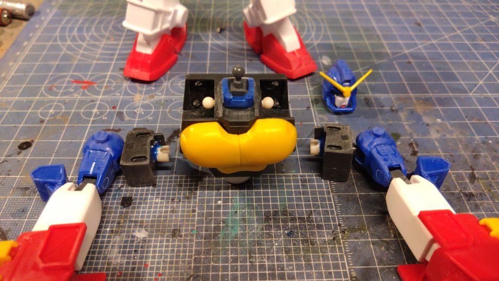 肩関節仕込ました。