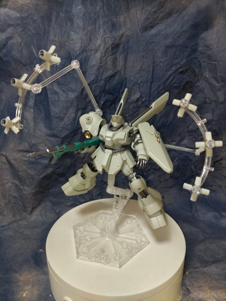 ファンネル展開