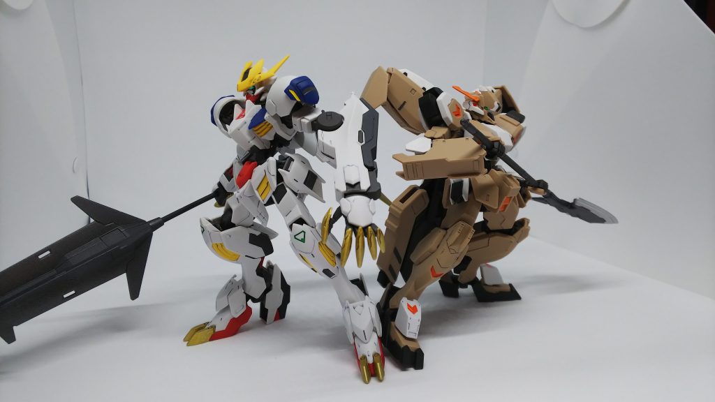 最終話での２機、「「行くぞ」」ってとこをイメージして。