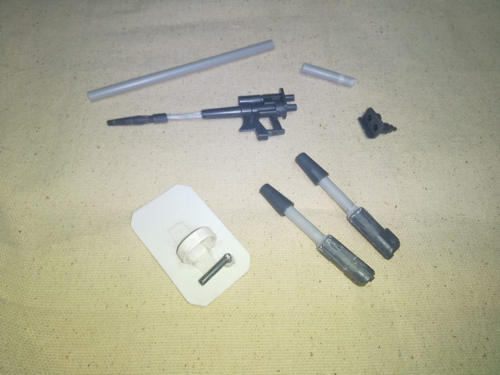 盾、もっと厚く作ればよかったと完成後後悔。次は気をつけよう…。最後までご覧いただきありがとうございました。