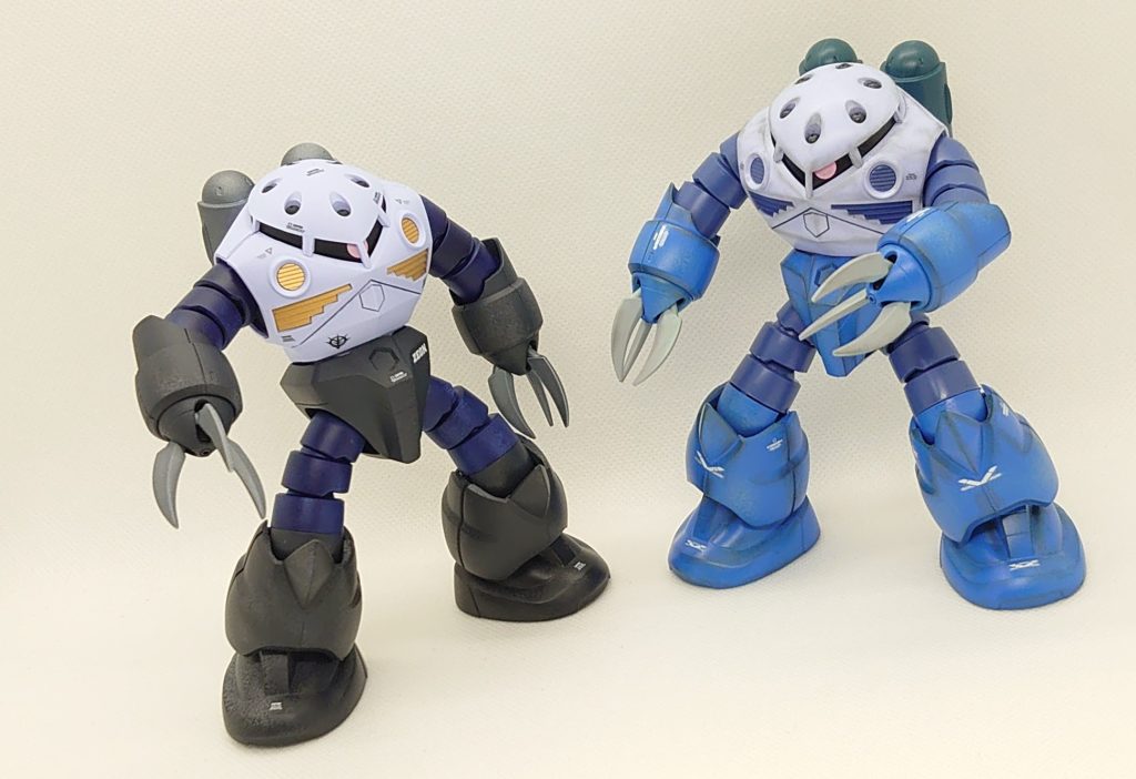 過去のHGUCズゴックと2ショットです。過去先は汚しで今回はキレイ目で製作しました。どちらも違った良さがあるかなと思います。