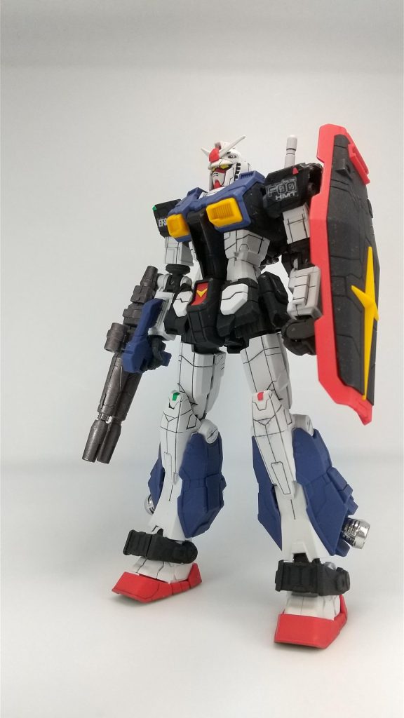 塗装は部分塗装、墨入れ、つや消しトップコートです。今回はスジが多いディテールにも関わらず、トップコートでところどころ滲んでしまいました…。修正は大変そうなので今回はこれで完成にしました。それでもかっこいいことには変わりないです。黒はつや消しで全く反射しなくなるので、全体的に引き締まりました。