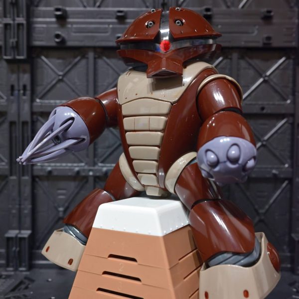 ジオン水泳部のエース？、アッガイ！