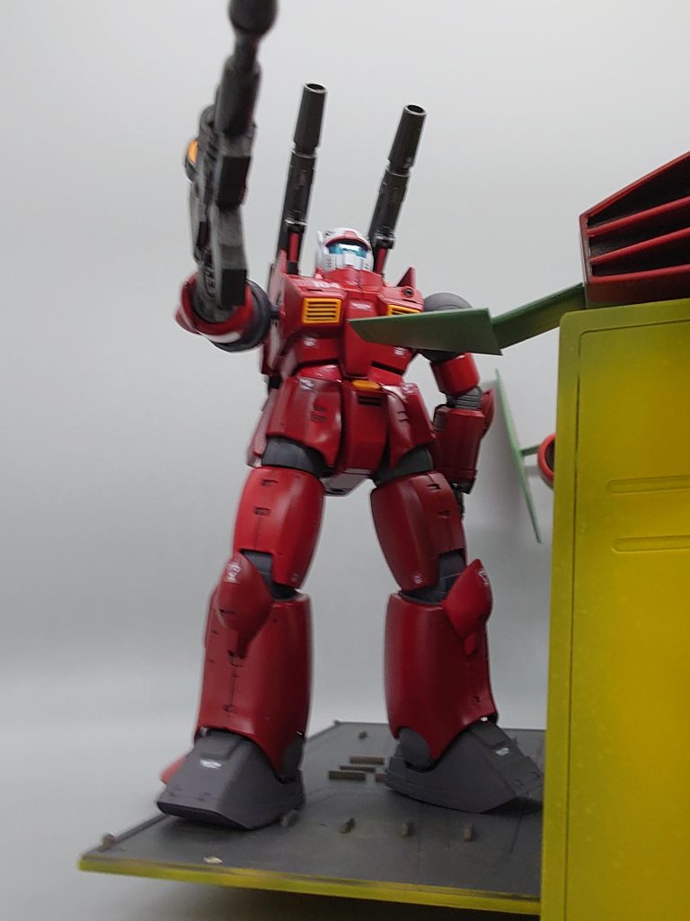 下から撮ると巨大感が増しますね