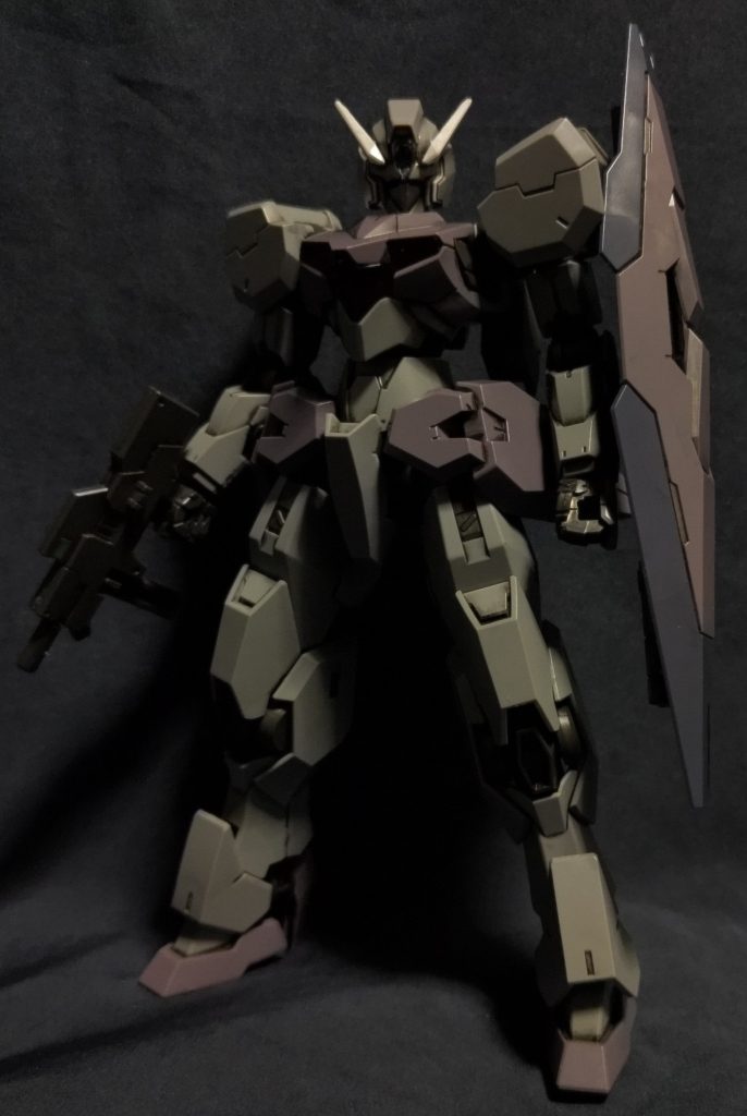 基本的に、素組み&スミ入れ&部分塗装程度です。（笑）