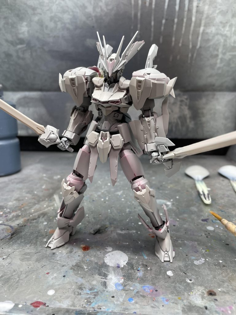 荒い部分含めて気に入ってるので、まぁいいかなぁと。プラ板工作の精度や表面処理の難しさを知り勉強になりました。ミキシングまた挑戦したい！