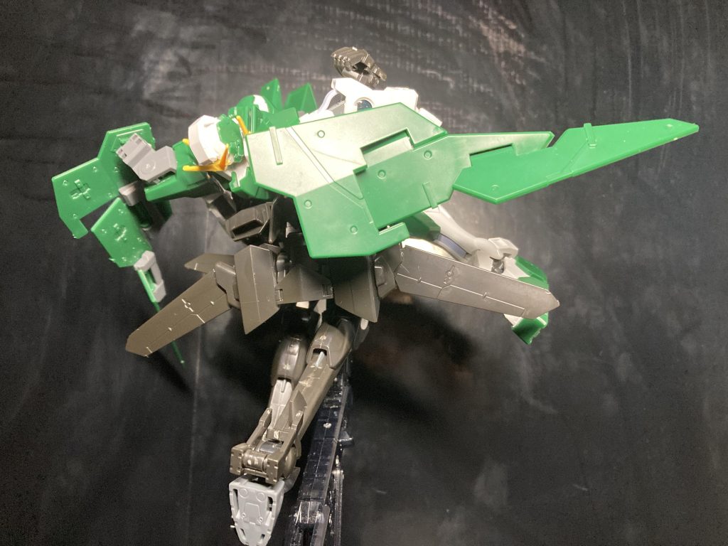 題名                  抱きあげたいなガンダム!