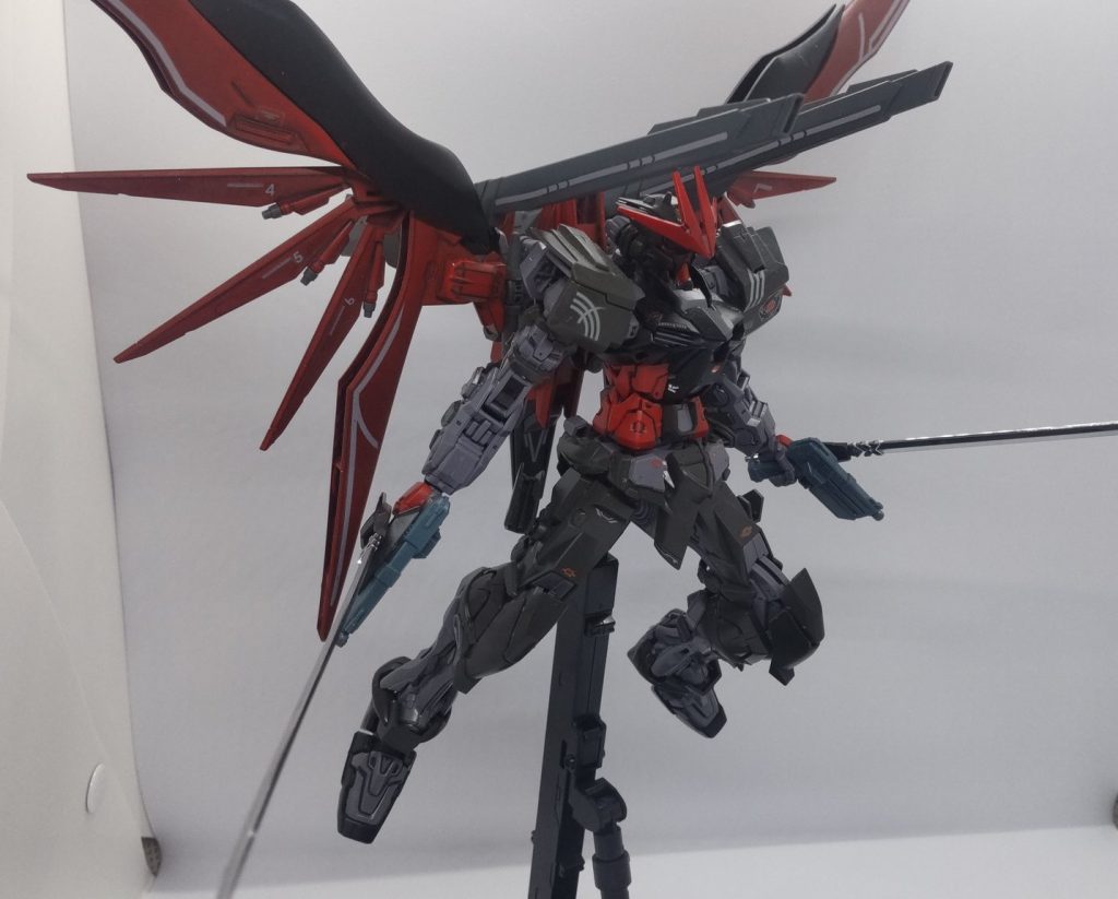 背部にあるウルフスベイン長射程ビーム砲塔