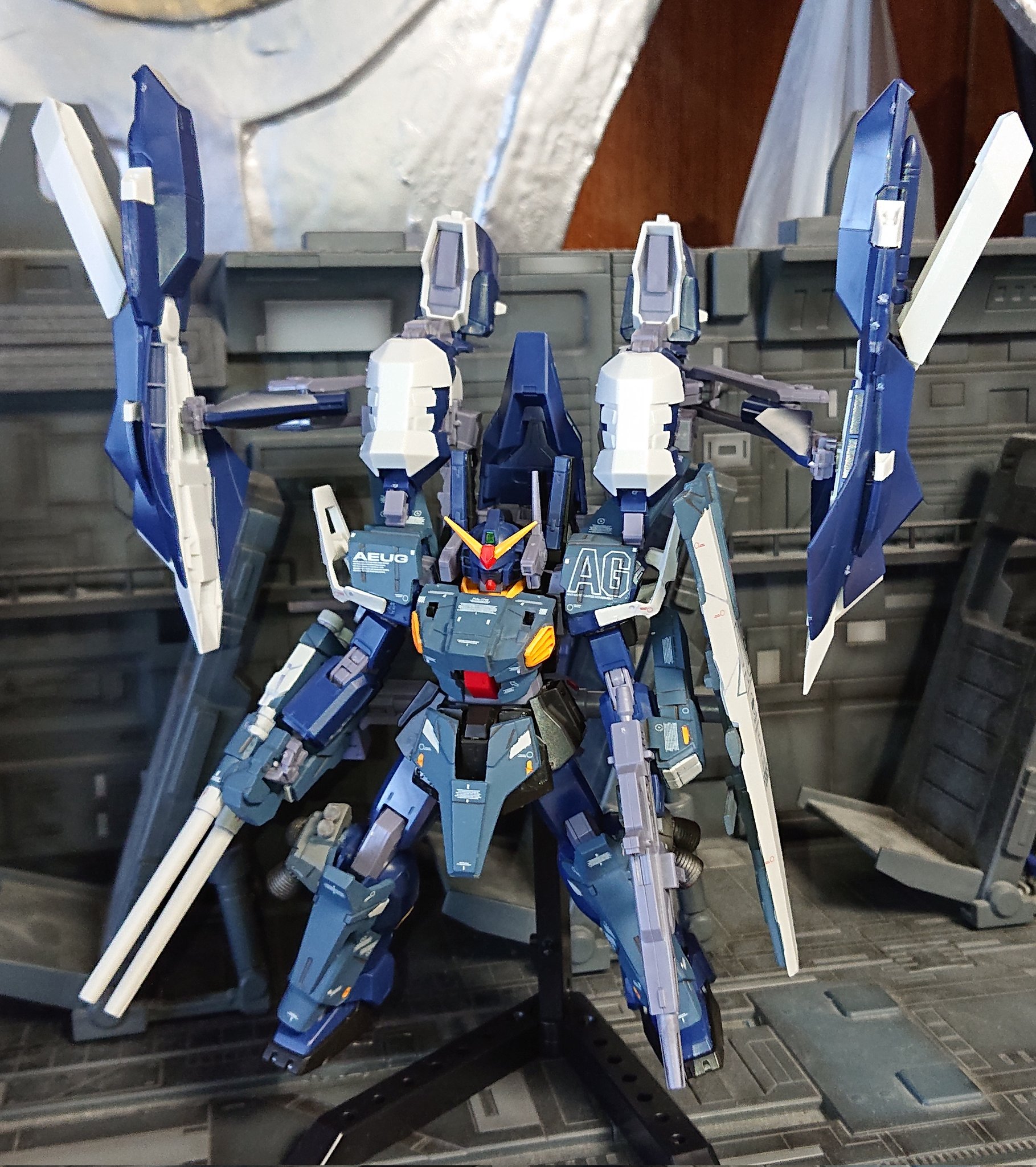 ガンプラＨＧ1 144 アクア・ハンブラビＩＩガンダムTR-6バーザム レジオン