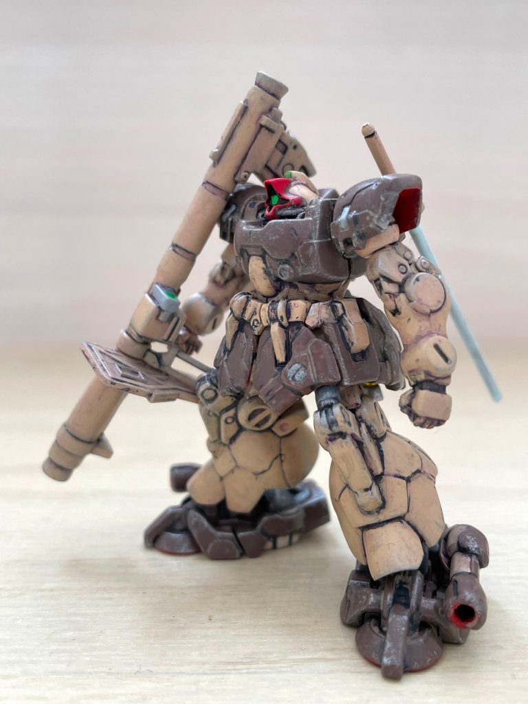 相変わらずの独自解釈造形の素晴らしさで今回のドムトローペンも楽しめました。固定モデルでいいからリアルスケールでアーティファクトシリーズをリリースして欲しいくらい。