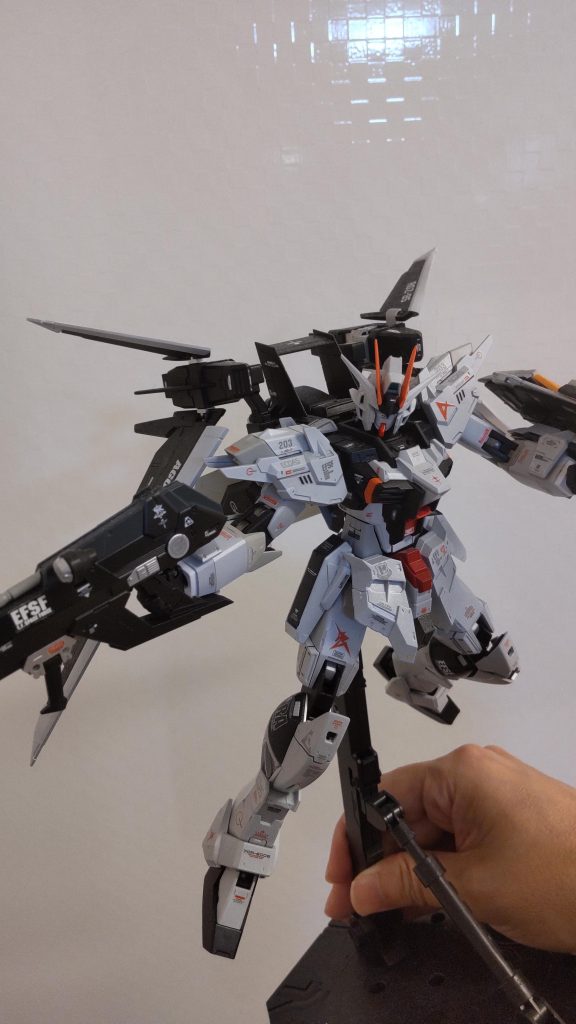 ガンダムエクスインパルス–3枚目/制作者：ノグチ ヒロシ