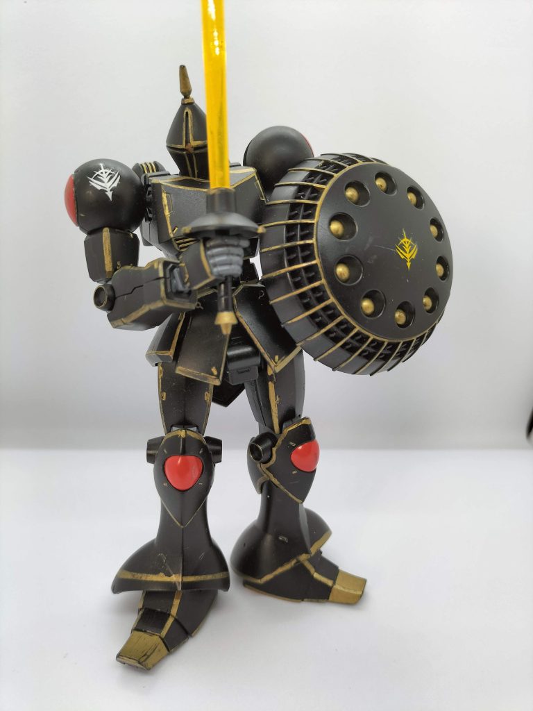 ビフォーです。これはこれでカッコいいのですが、テキトーに作ったのを見直すとやり直したくなりました。