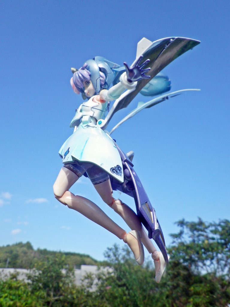 元画像は外ロケで撮影を行った画像で編集無しのものをそのまま取り込んで編集しています♫