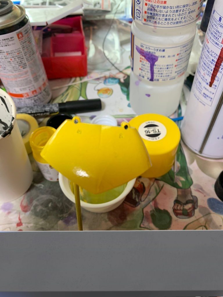 途中から乾かして何回か重ねて塗りしたらいけるか試してみたり