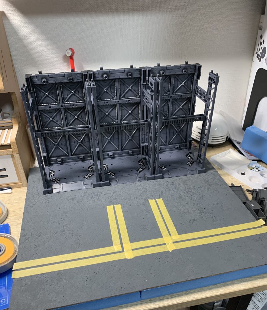 道路はマスキングして引きました。あまりうまくいかず手直ししまくりましたが…笑