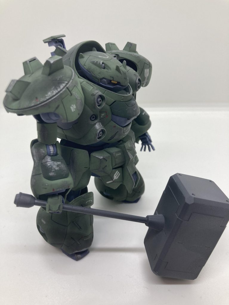 撮影中に気付きました。ハンマーのウェザリング忘れてるw