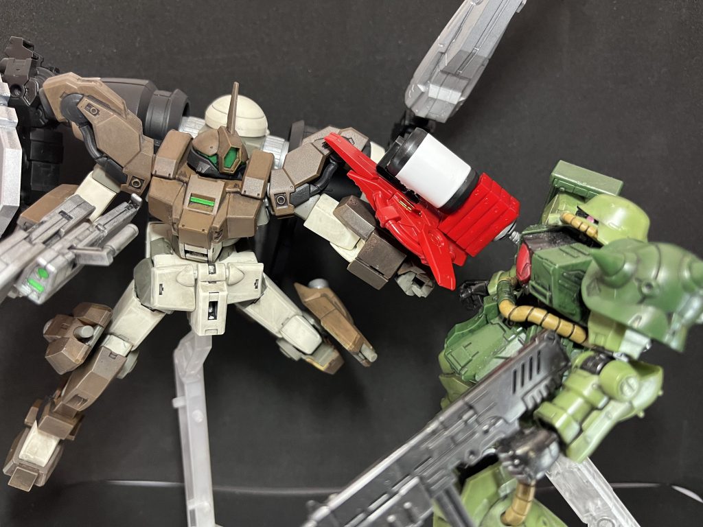 リボルビングドリル片腕なんか3mm穴あるのに何もないの寂しいなと思い、仕事中に考えましたwチープな感じがバッタモン感出してると信じてる❤️撃ち貫く(´・ω・`)!