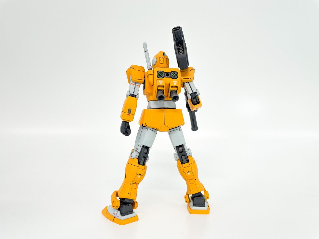 バズ汎が出来て、高性能バランサー、格闘連撃制御、緊急回避を持つ最も低コストかつチュートリアルでゲットできる入手性の良さから、この機体でバトオペの基礎を学んだ、まさにトレーナーにして最初の相棒です。