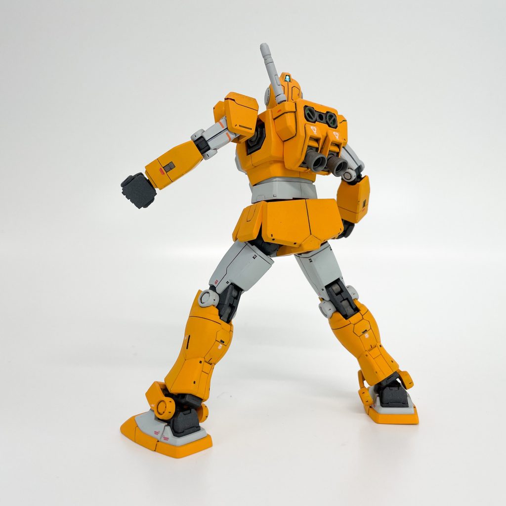 ゲーム画面のイメージその1バトオペでもグレネードはアンダースローで投擲します。