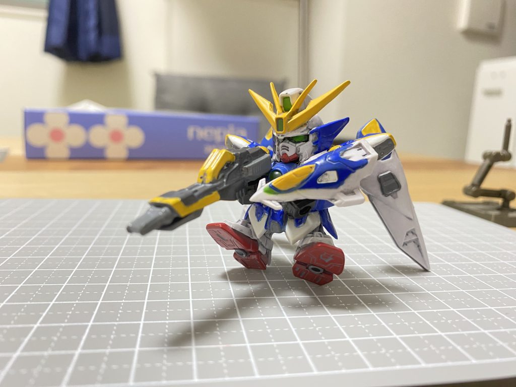 ウイングガンダムゼロ–2枚目/制作者：シンラ