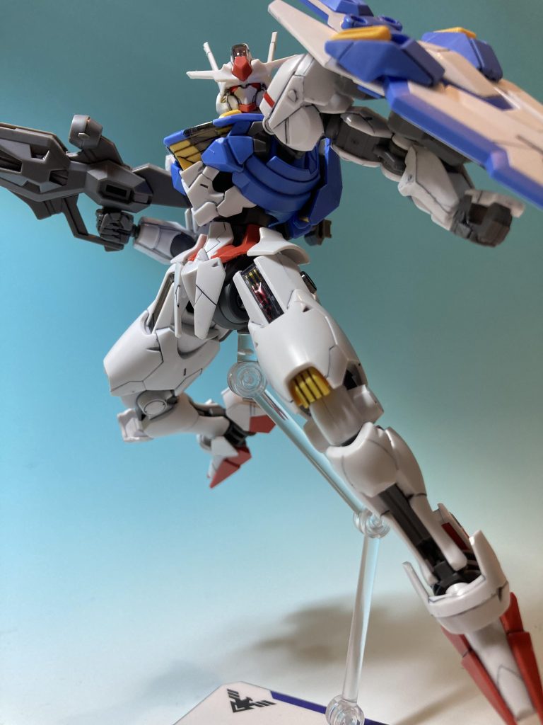 発色が良いから映える。組みやすい彫りやすい。と言いつつ秘技コマ飛ばしを今回もやらかす。この内容で1,400円ぐらいは素晴らしい！