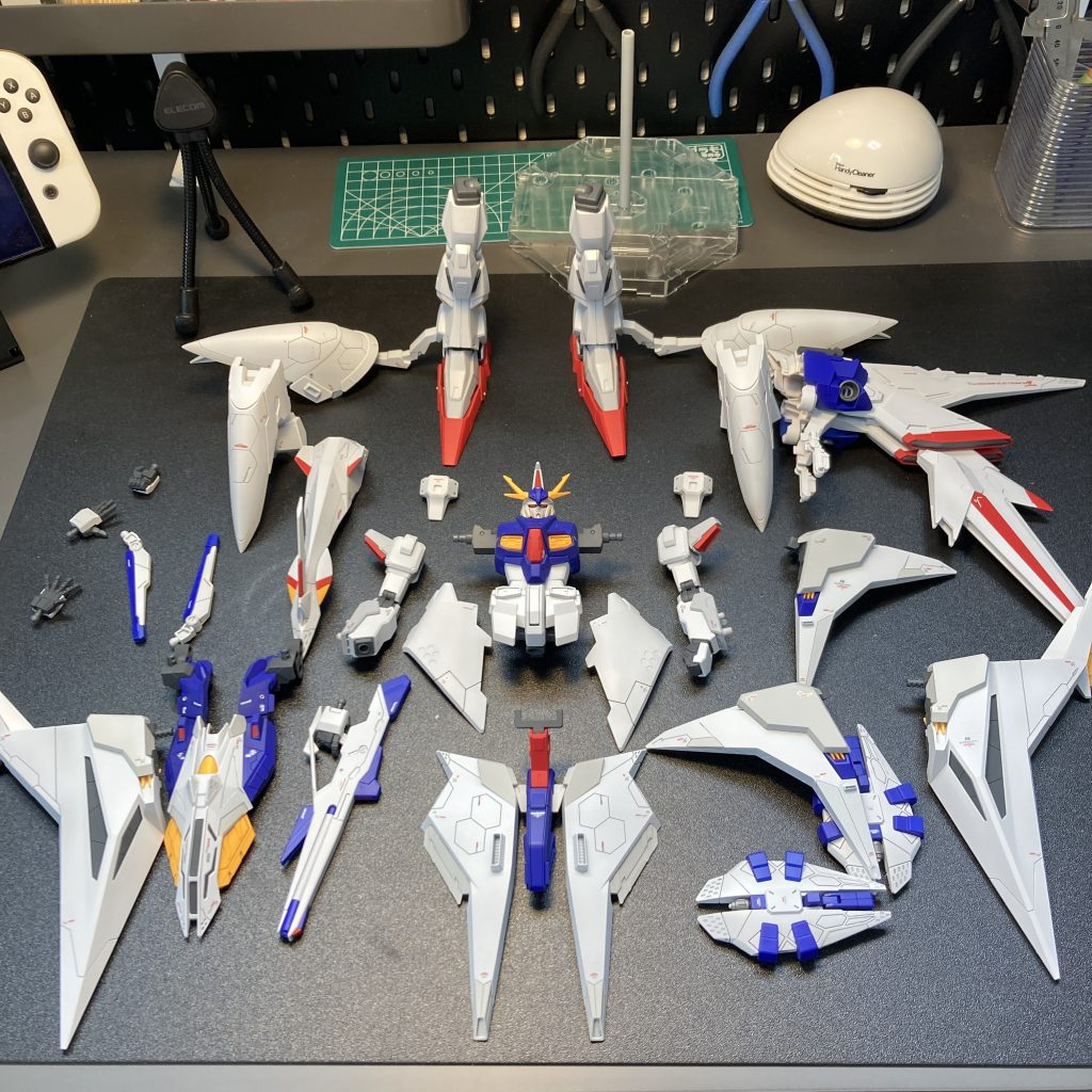 塗装も終わって楽しい楽しい組み立て。最後までご覧頂きありがとうございました。