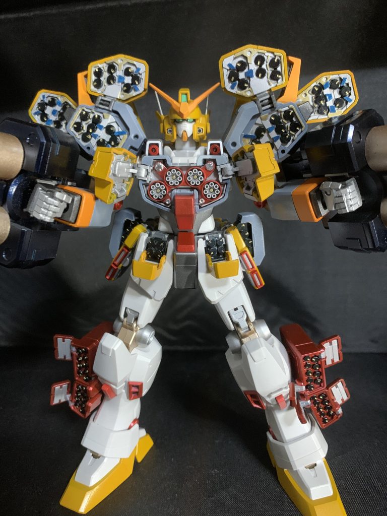 ガンダムヘビーアームズ(プロトイエローカラー)–5枚目/制作者:クロひろし