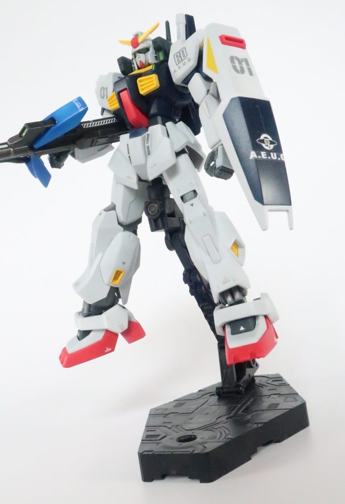 でかい足首が好きなので、足首は旧版のもの。