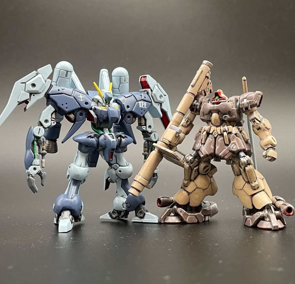 アーティファクト前作のバイアランカスタムと。ドムトローペンはサンドカラーにしたのでよく考えればUCコンビですね。襲いかかって狩られる方と襲われて狩る方ですけど。
