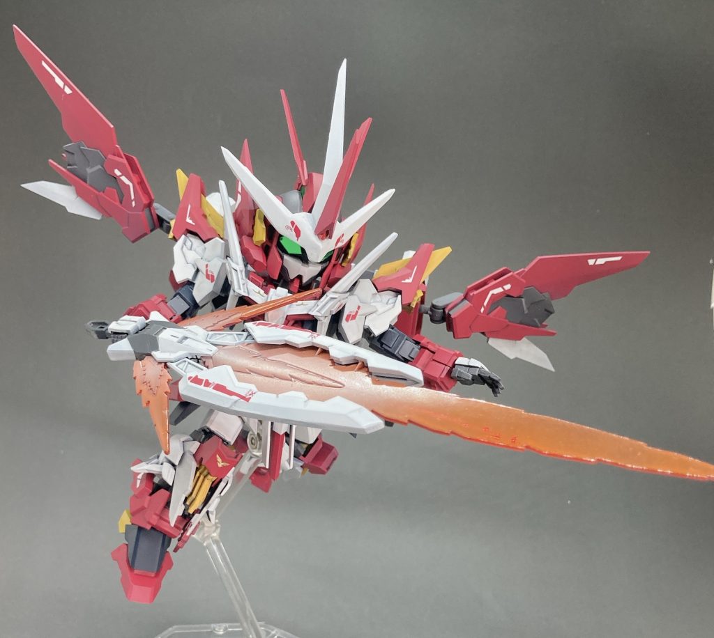 とっておきのメガスラッシュエッジを使用してみました。わかりにくいですがブラックライトで光らせてます