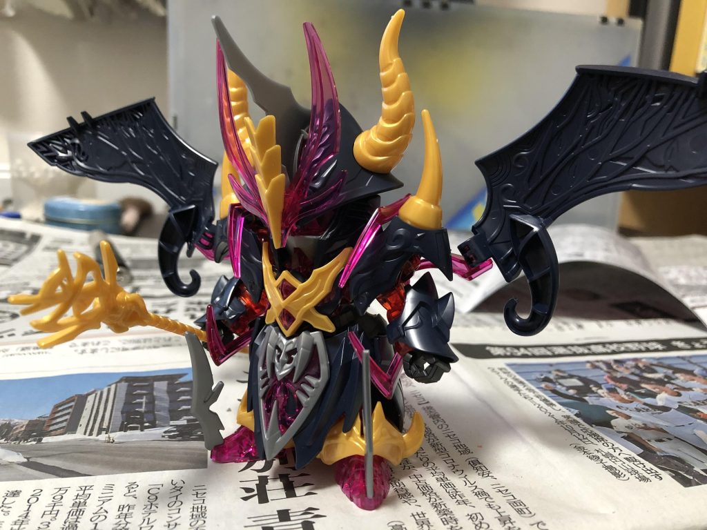 外装が干渉しまくって可動の自由が少ないのが玉に瑕、ですかね?