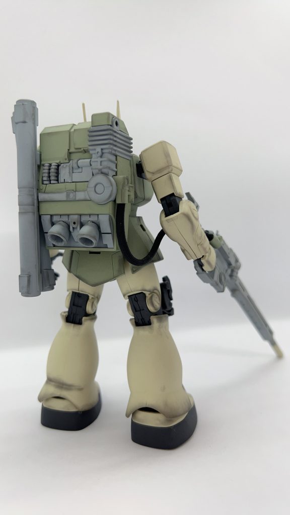 ランドセルが大きくてミリタリー感が十分です。