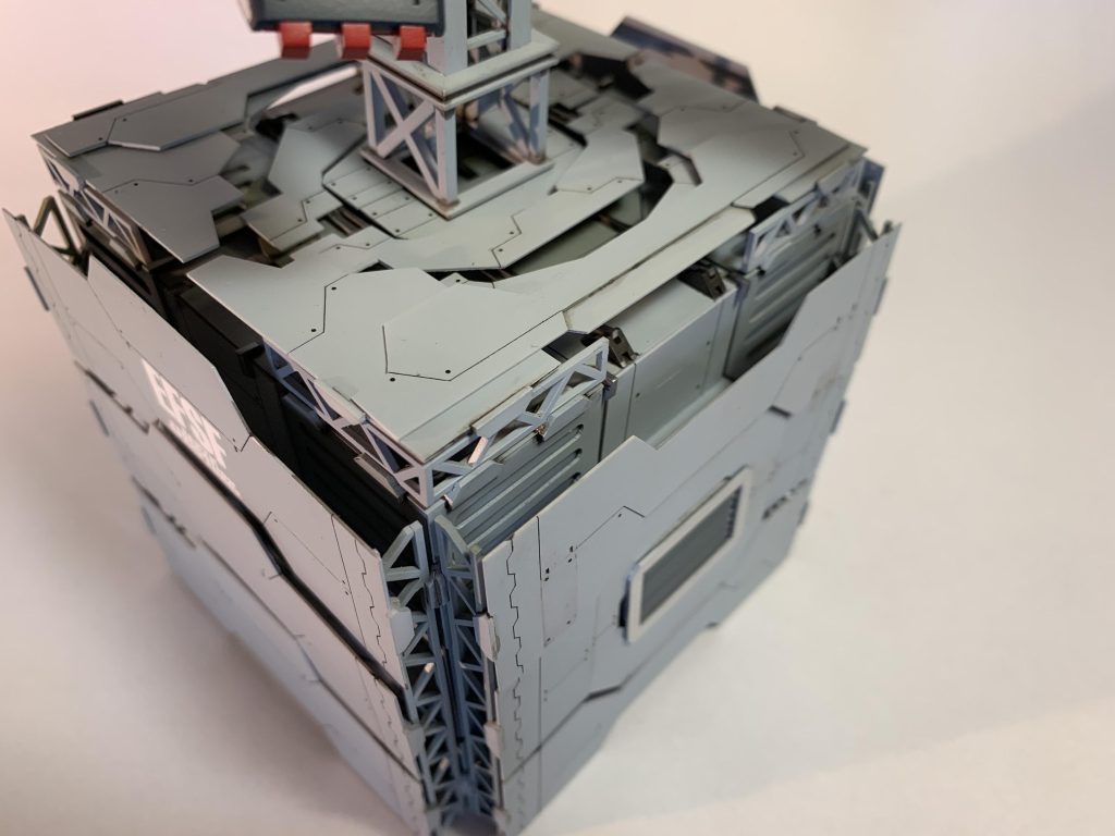 フルスクラッチ台座–3枚目/制作者：suzuto