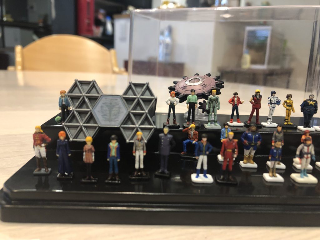 F91チームと逆シャアチームとポケ戦ビルギットさん！バグは昔の食玩のオマケ。アルくんはまだ出来てません。