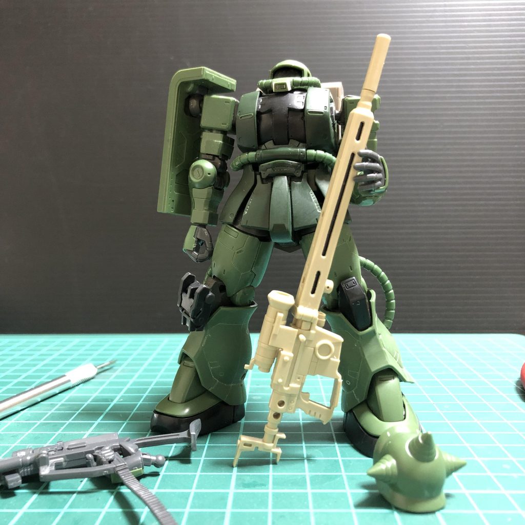 初期の製作工程では単純にミキシングしてザクの日に間に合わせる予定でした。結果的に…ザクの日を見送って良かった気がします。