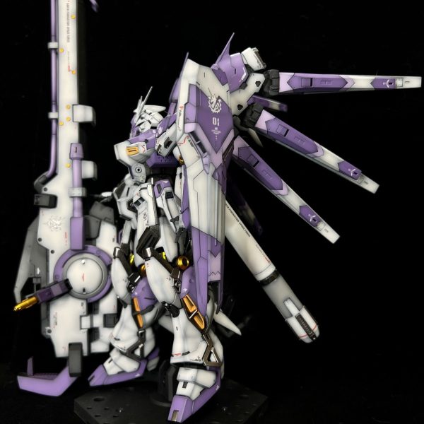 RG Hi-νガンダム　w/ハイメガランチャー
