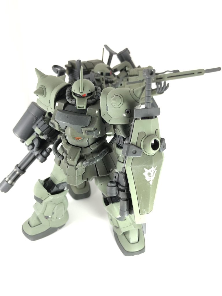 グフカスタムと撮影その2グフカスタムメインで撮影、なんかもう1機作って小隊編成にしたい気が…