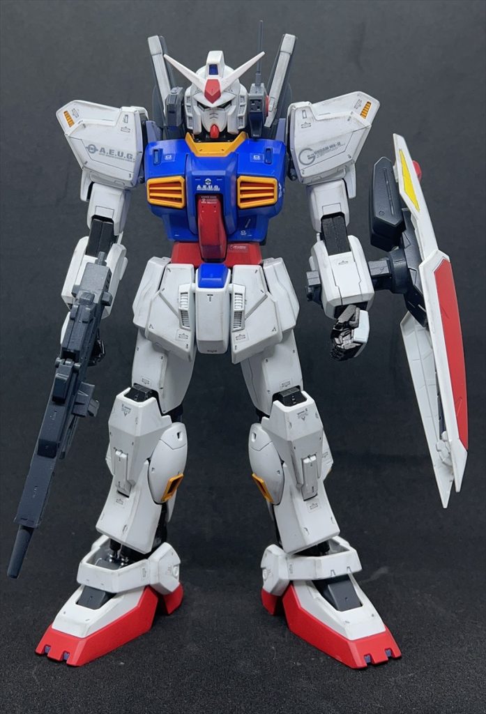 古いキットにはなってしまいましたが、無骨なシルエットでプロポーションは好きな方ですねいつかVer3とか出るかな ご覧いただきありがとうございました引き続き鍛錬を積み腕を磨いていきたいです