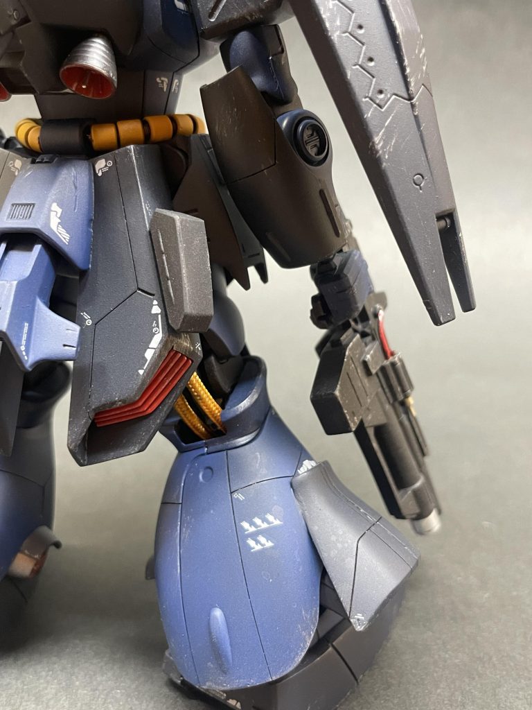 はじめ汚し無しで行こうとおもったのですが、、、戦艦の撃墜マークの数からして、、こうなるかな、、なんて、、、今思ったら、、メカニックが塗装の補修さしたら、、、綺麗になるか、、、、Σ( ̄。 ̄ノ)ノ