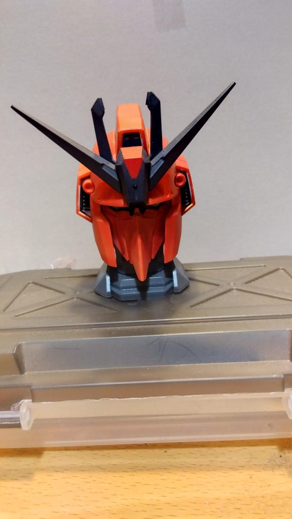 ゼータヘッド（レッドゼータ風塗装）–3枚目/制作者：中学生のニュータイプ